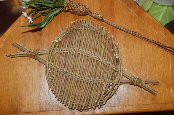 Tolvasen Pajutila
Vitsi�l�, Ristiina
Punapaju, Salix purpurea
Juustotarjotin